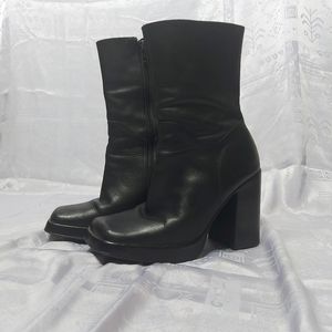 Vintage 90s Steve Madden boots genuine leather